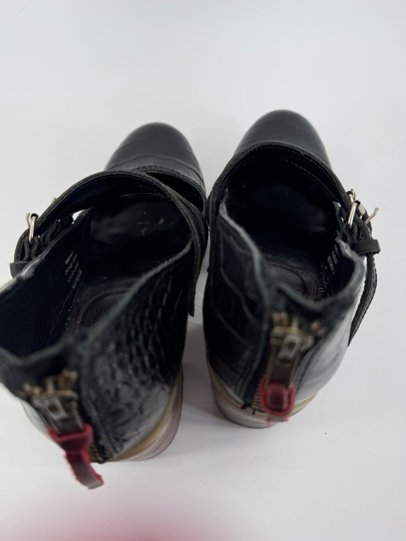 Freebird Crocodile Print Leather Heels Sz 8
