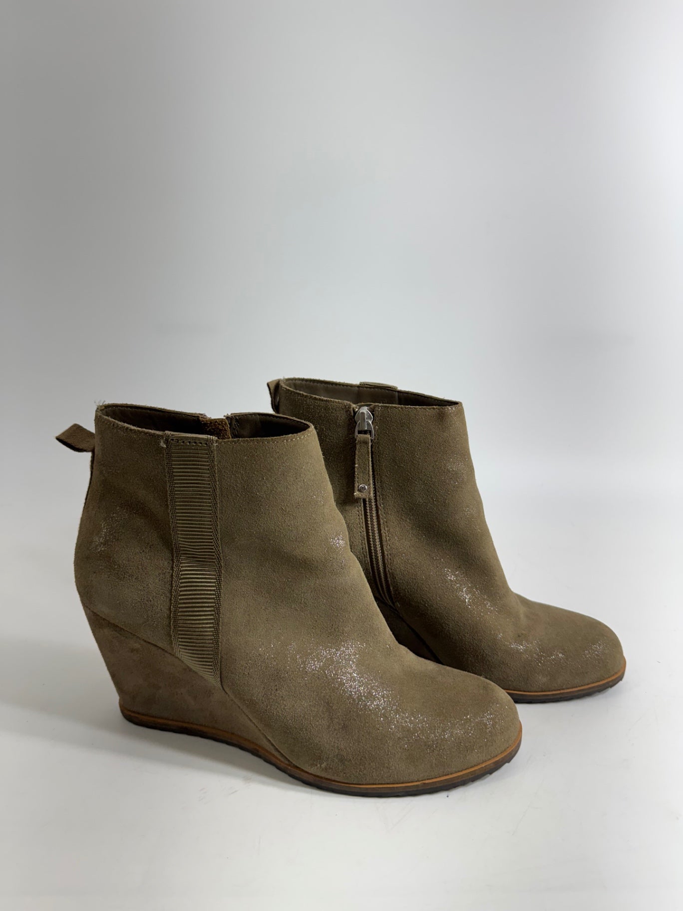 Linea Paolo Beige Zip Wedges