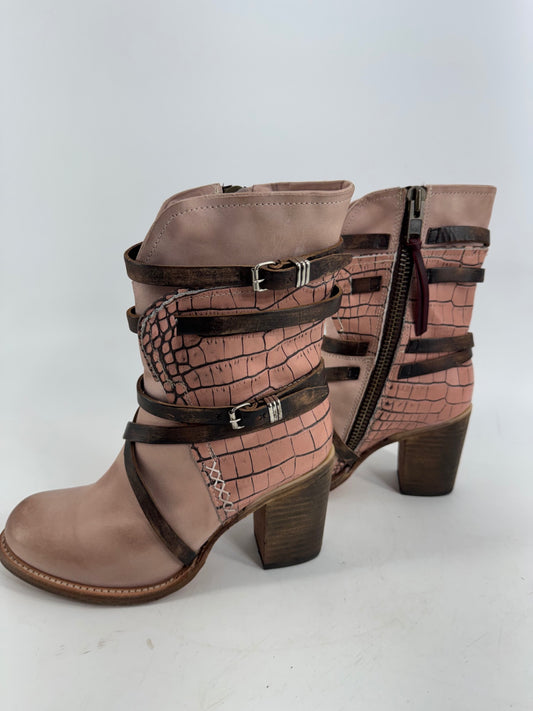 Freebird - Baker Ankle Boots Leather Cutout Straps Pink/Brown Size 8
