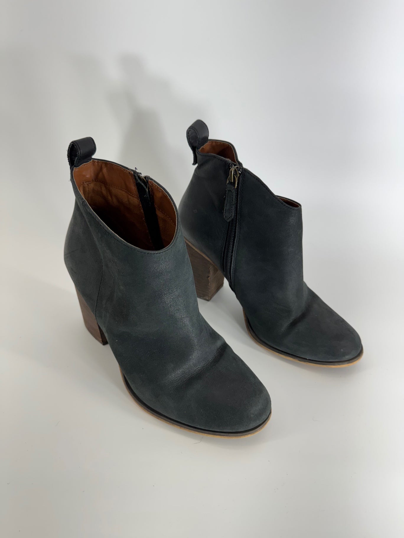 BP Black Leather Heel Ankle Boots