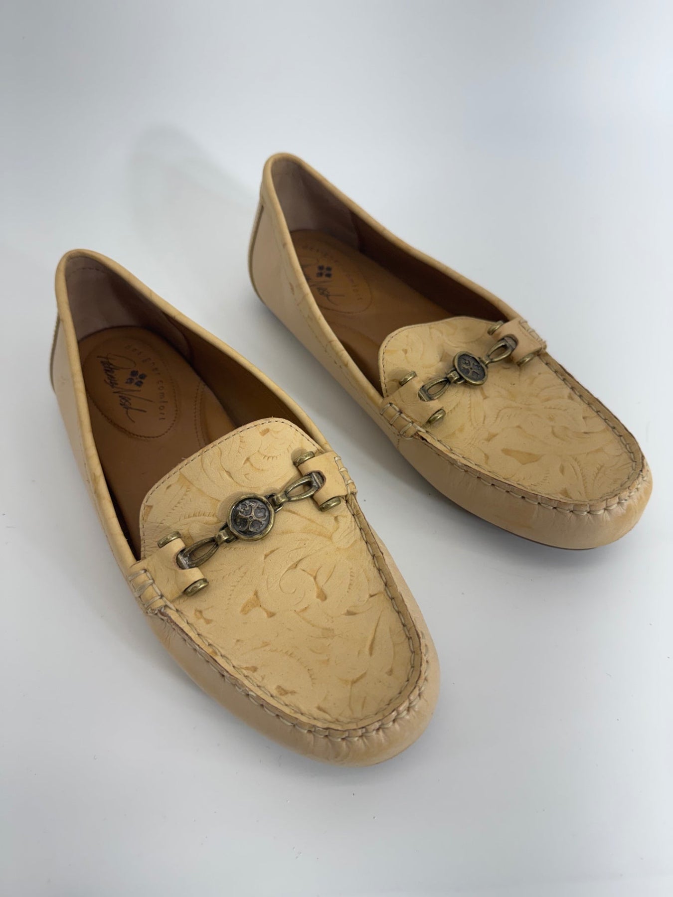 Patricia Nash Mens Shoes 7.5 Beige