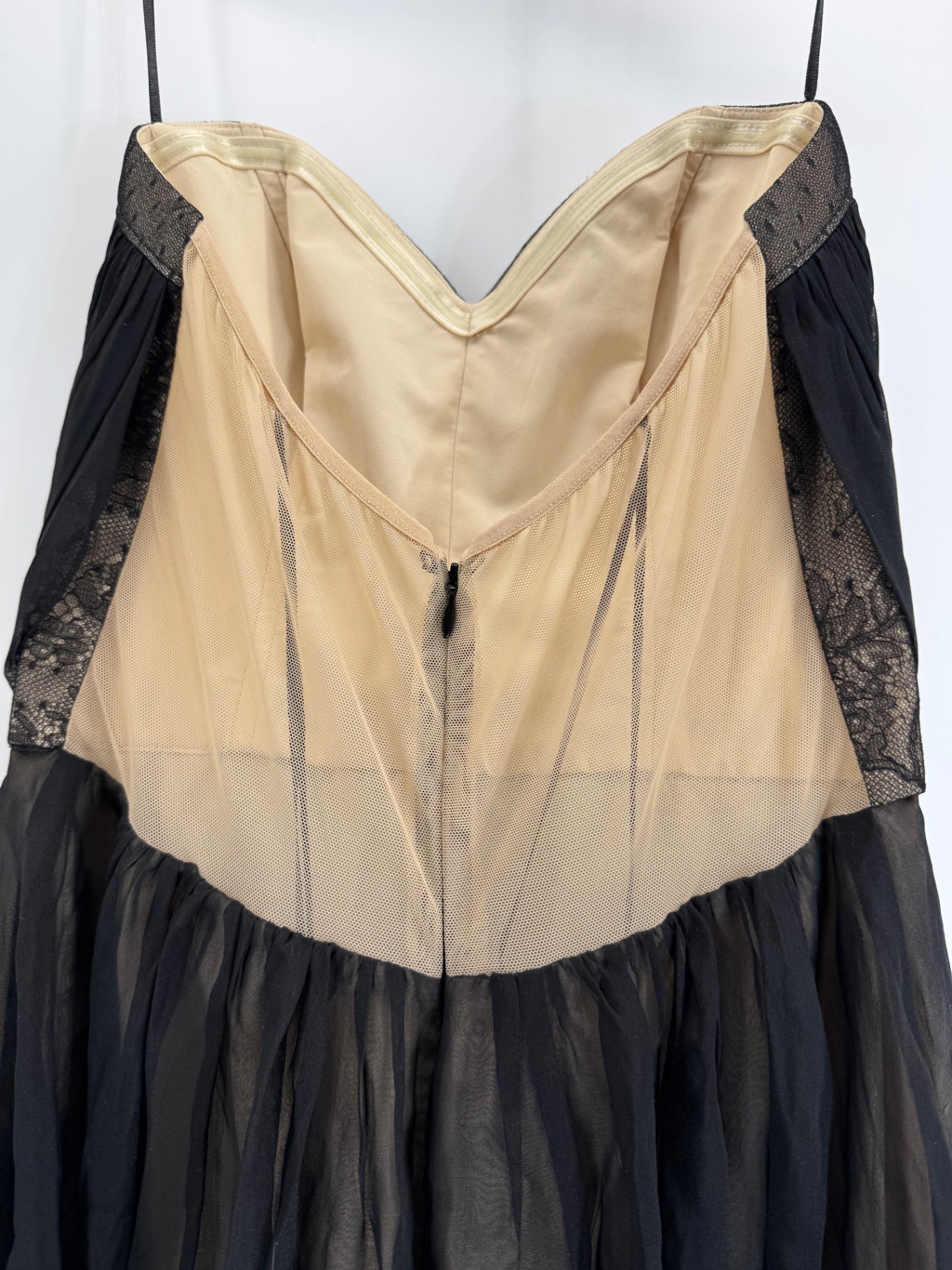 ABS Allen Schwartz Black w/ Nude Lace Strapless Sz Medium