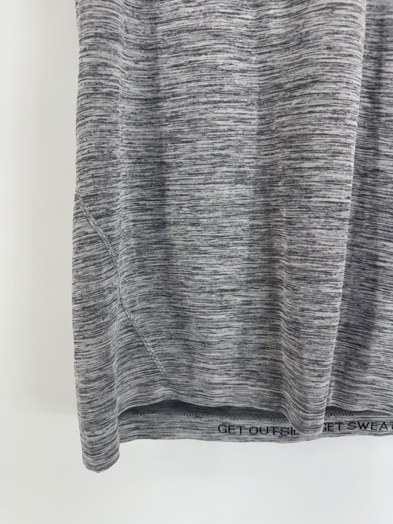 LULULEMON gray men’s polo