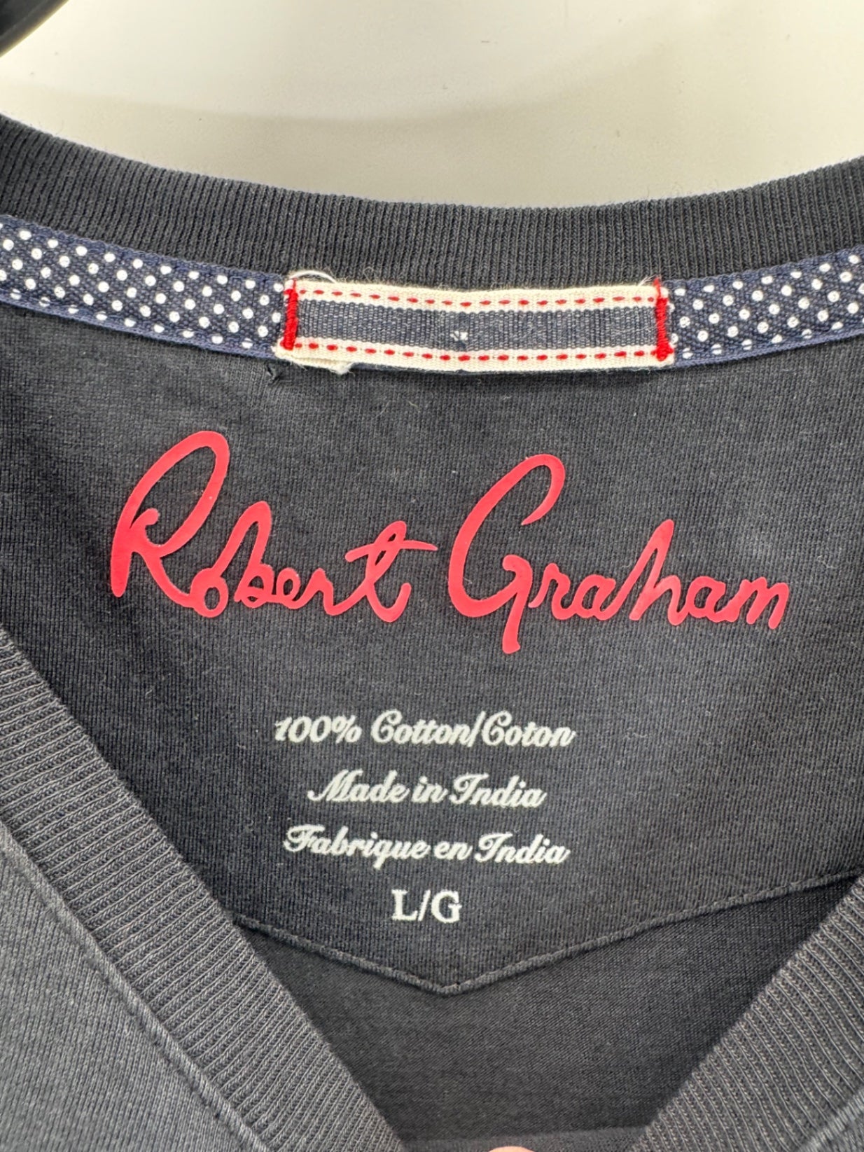 Robert Graham black tshirt