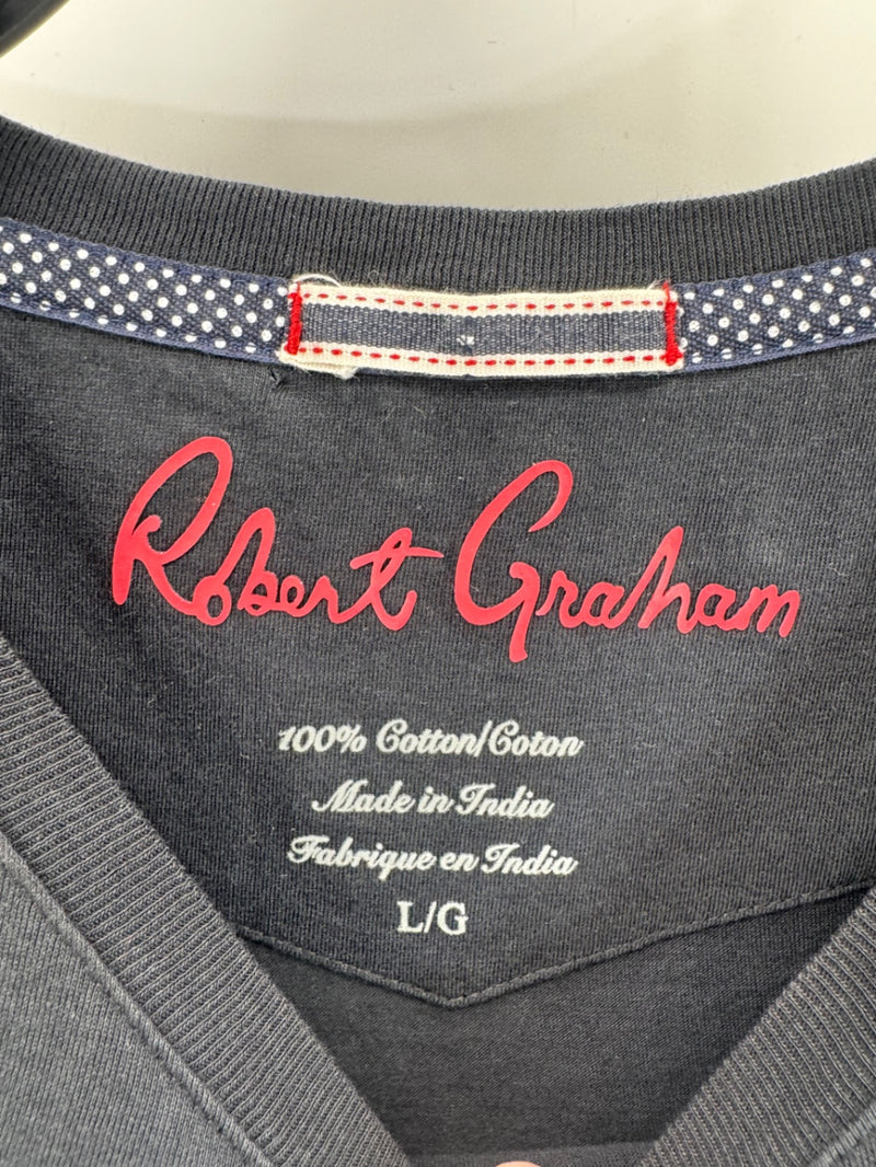 Robert Graham black tshirt
