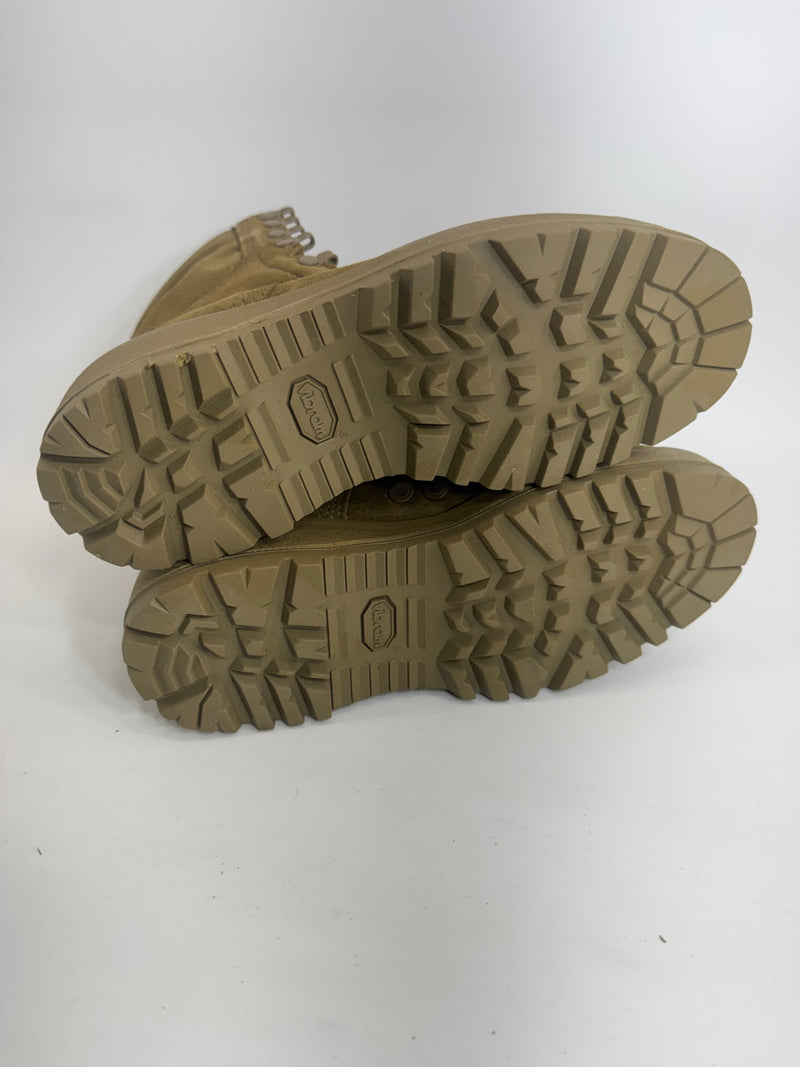 Bates USMC E25502B combat boots 5.5R