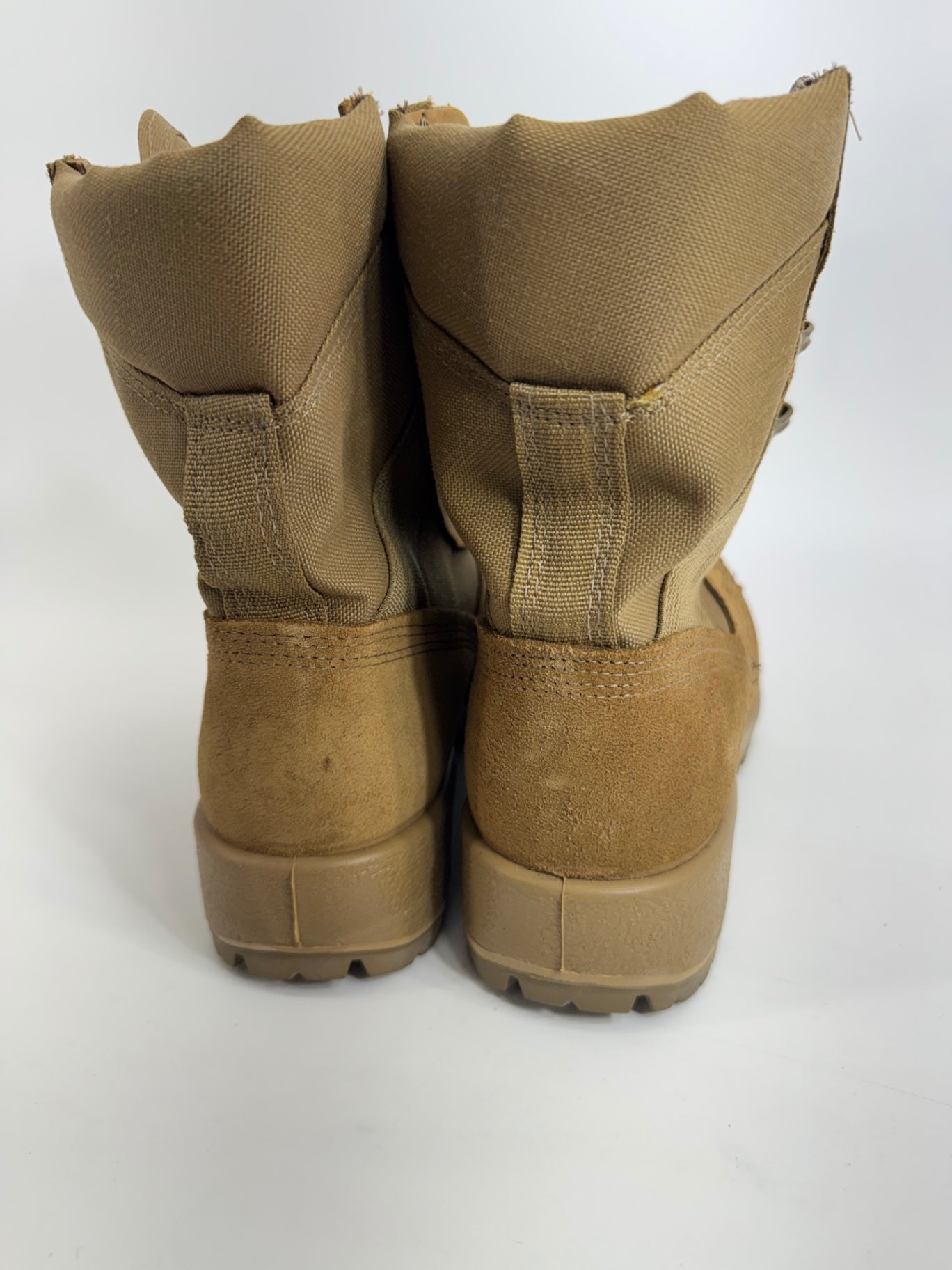Bates E41800 combat boot tan army size 5.5XW