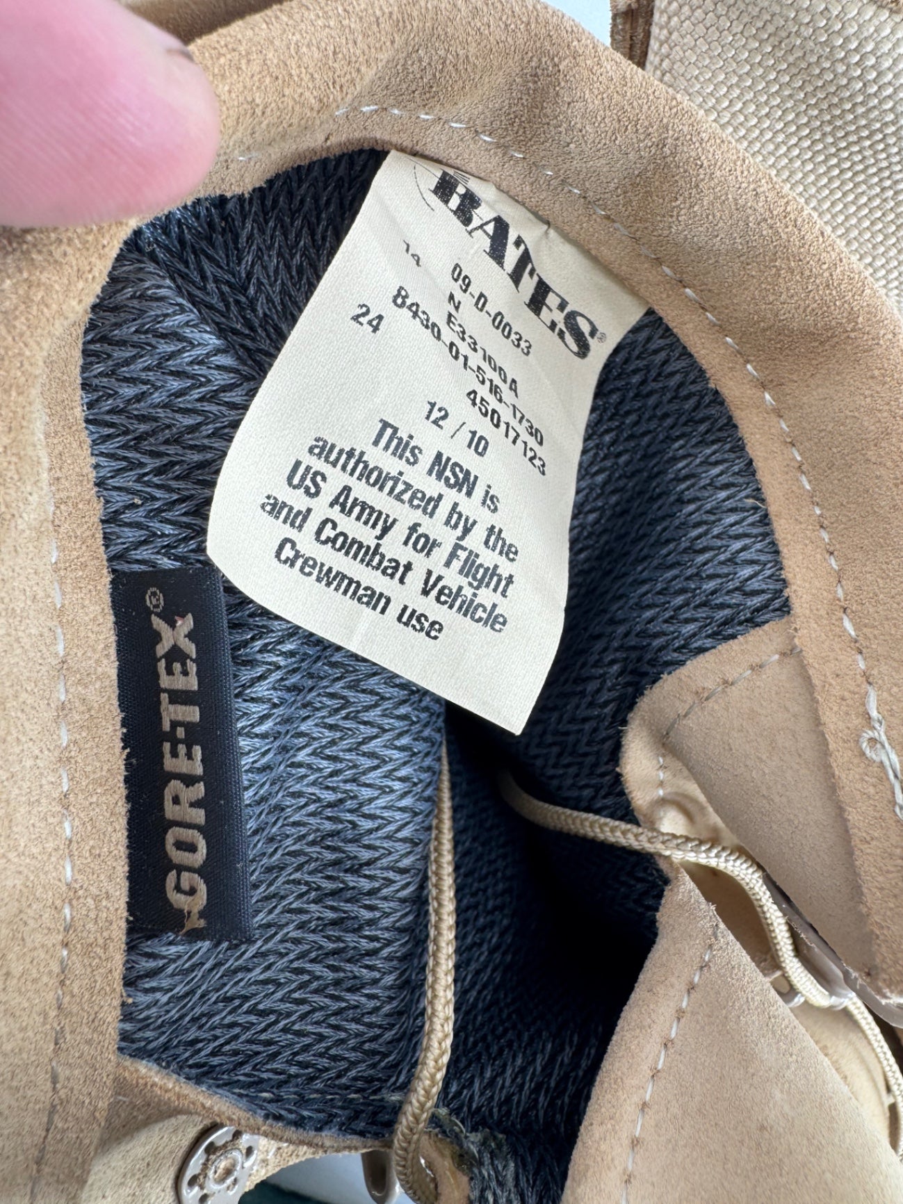 Bates E33100 Tan Combat Boots HW 14N