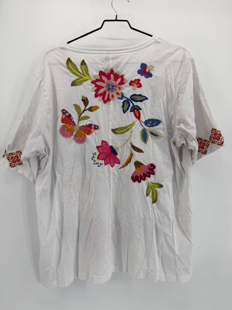 Johnny Was White Floral Embroidered Tee