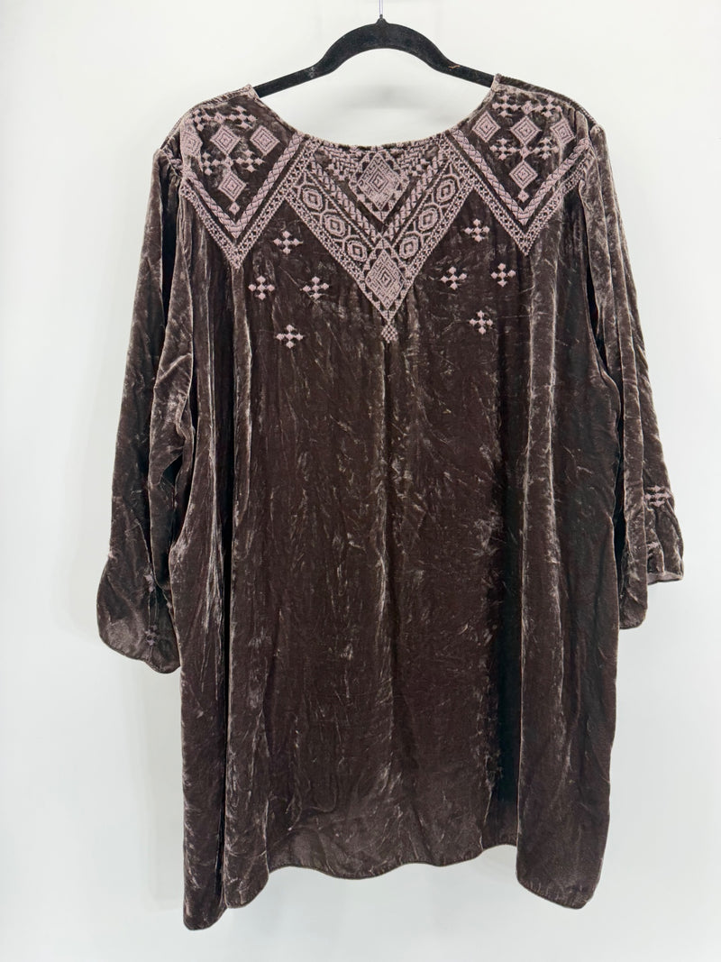 JWLAs Johnny Was Crushed Velvet Top - 1X
