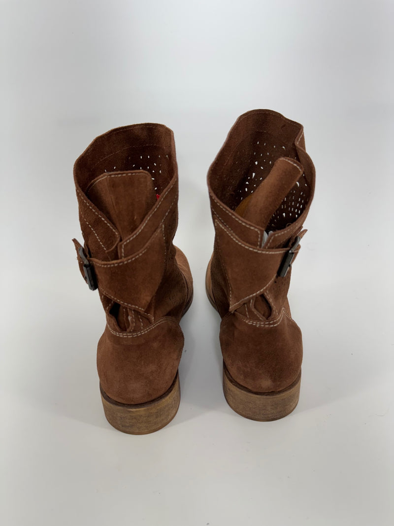 Sundance Ankle Boots w/ Buckle Western Boots