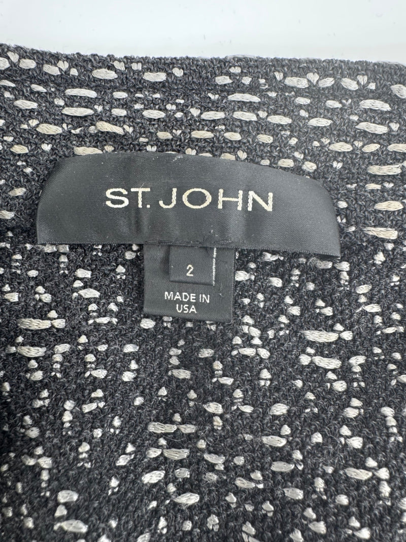St. John Black Tweed Blazer Jacket 3/4 Sleeve Size 2