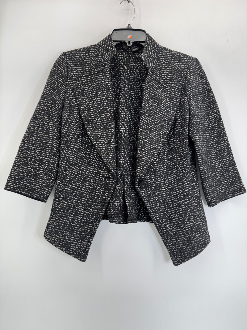 St. John Black Tweed Blazer Jacket 3/4 Sleeve Size 2