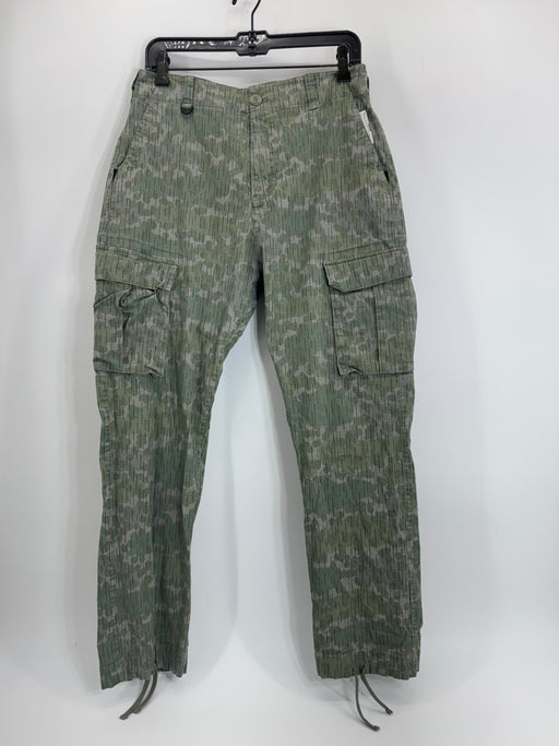 Nike SB Camo Cargo Pants Straight Leg Men’s Sz Medium/30