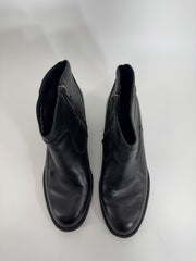Born Black Leather Chelsea Round Toe Boots