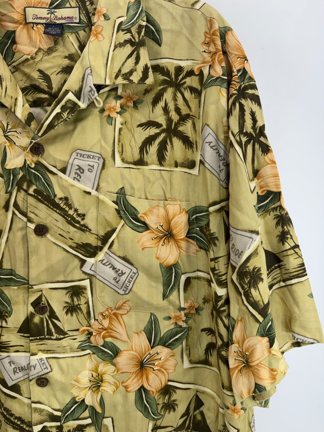 Tommy Bahama Men's Silk Button Down Hawaiian Shirt Size L