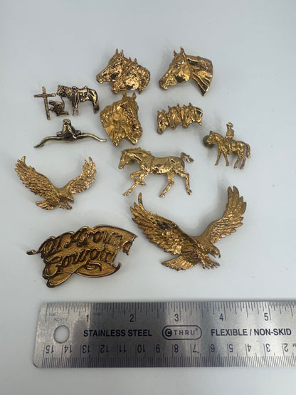 Lot of 11 Screw back gold color Conchos horses cowgirl