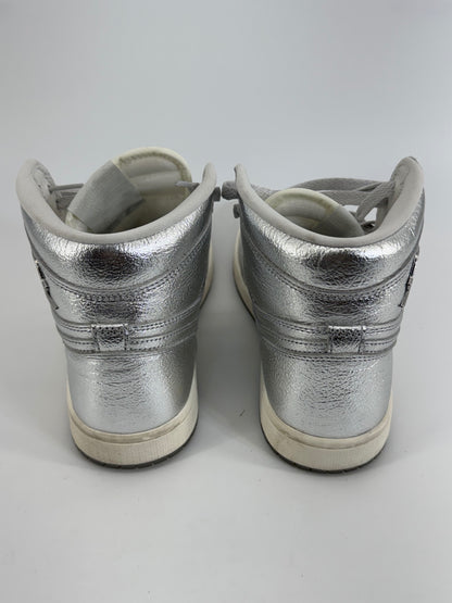 Nike Air Jordan 1 Retro High OG Chrome Silver Metallic Sneakers Women’s 8.5