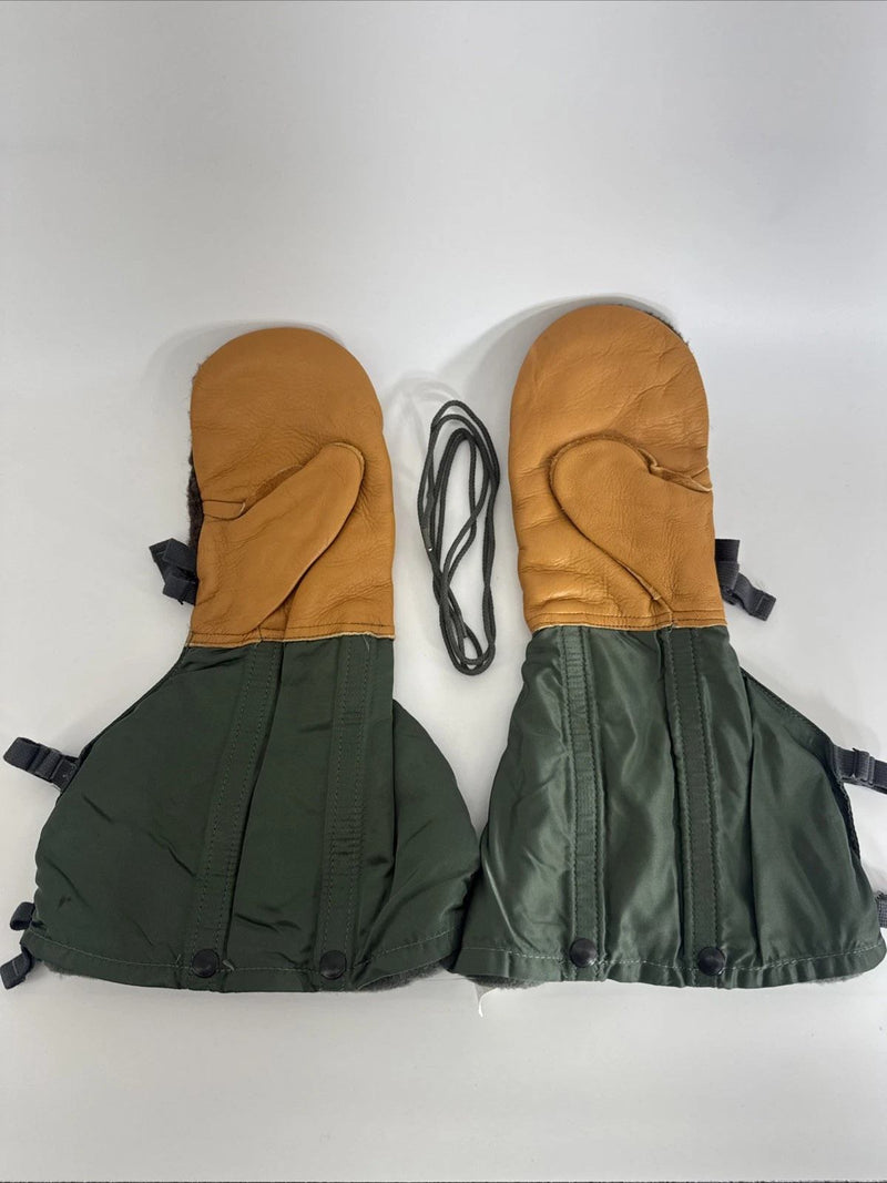 Vintage New US Military Flyers Fur Mitten Set Cold Weather w/ Inserts Medium