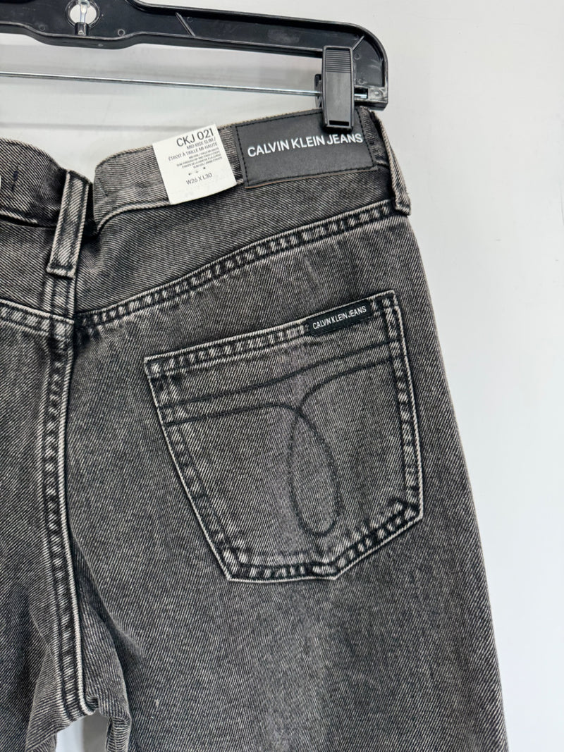 Calvin Klein Women's CKJ 021 Mid Rise Slim Leg Jeans, Bondi Black Sz 26