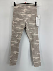 Athleta Elation Camo Legging 7/8th Size XS Taupe Ivory Camo NWT