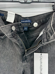 Calvin Klein Women's CKJ 021 Mid Rise Slim Leg Jeans, Bondi Black Sz 26