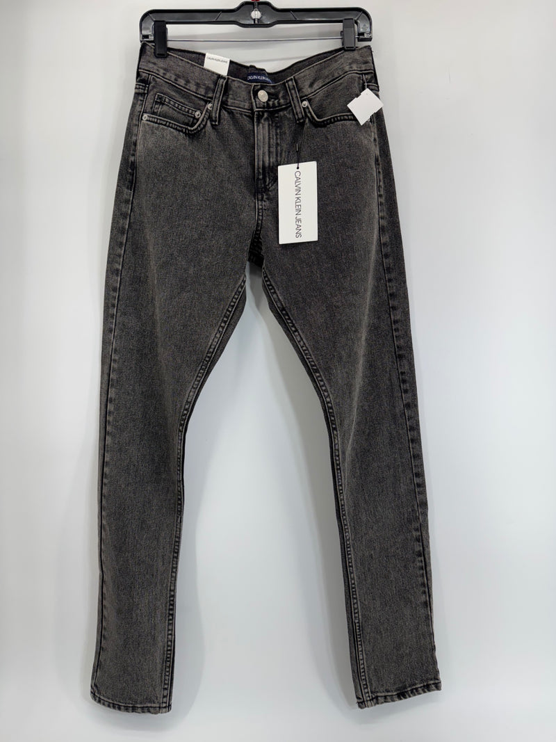 Calvin Klein Women's CKJ 021 Mid Rise Slim Leg Jeans, Bondi Black Sz 26