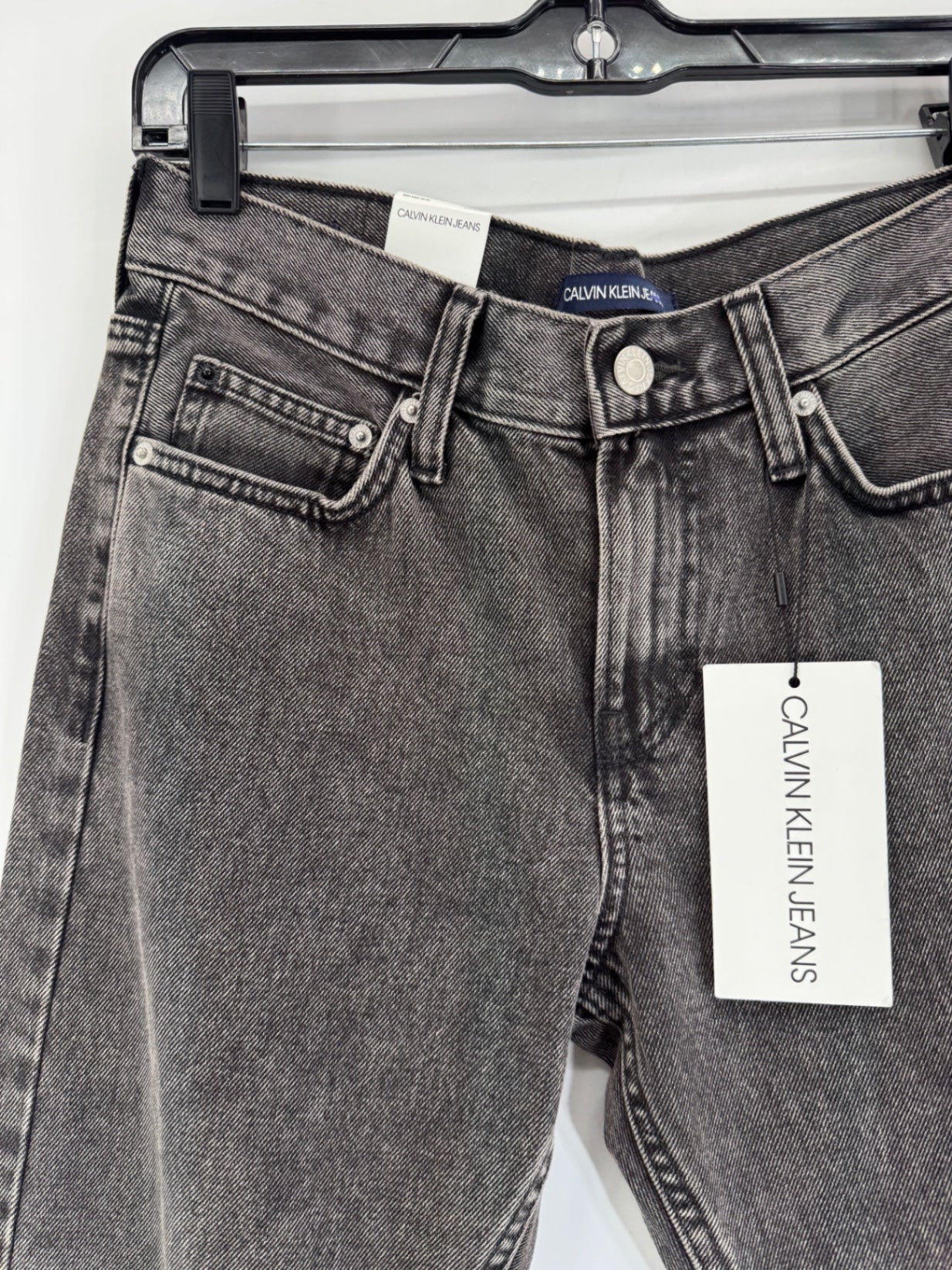 Calvin Klein Women's CKJ 021 Mid Rise Slim Leg Jeans, Bondi Black Sz 26