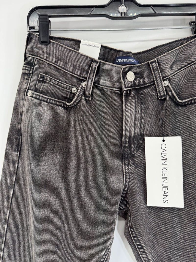 Calvin Klein Women's CKJ 021 Mid Rise Slim Leg Jeans, Bondi Black Sz 26