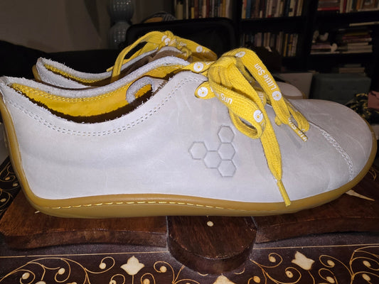Vivobarefoot x Little Sun