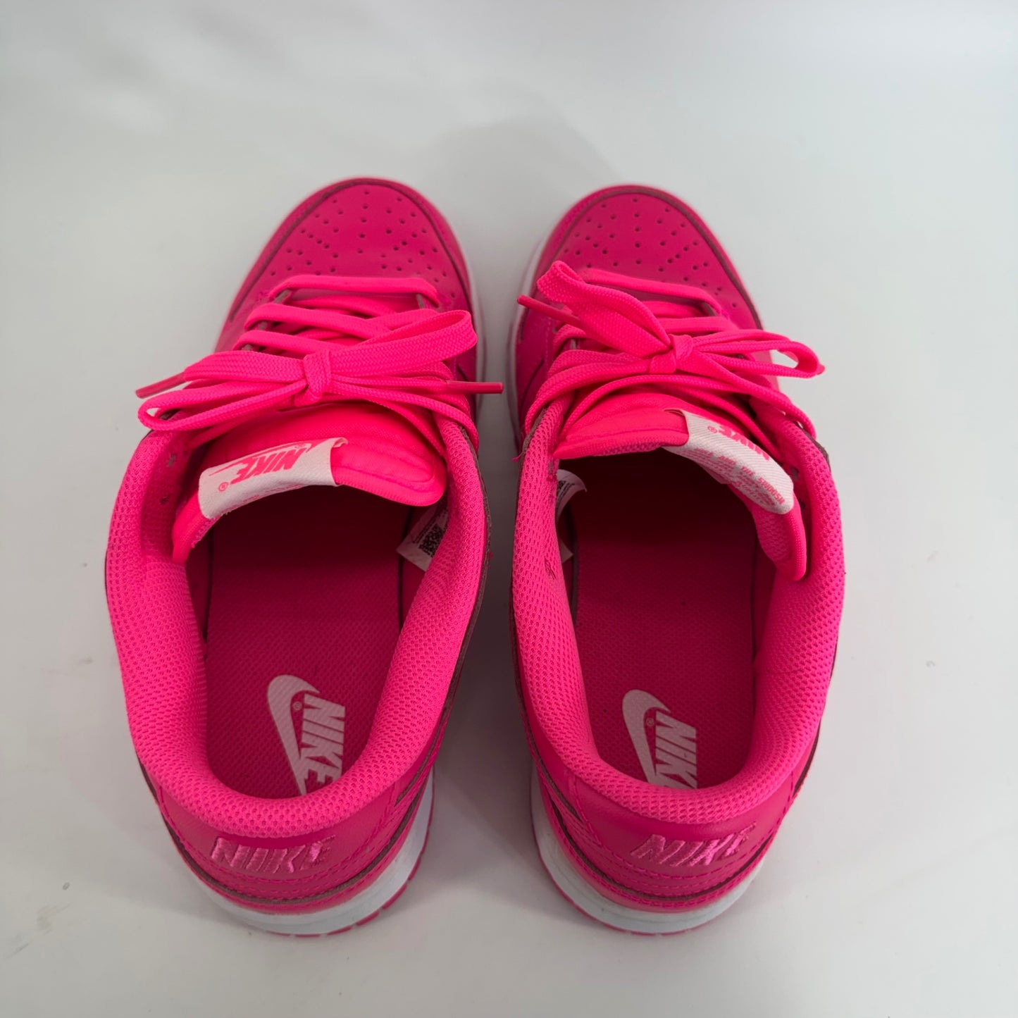Nike Dunk Low Hyper Pink Women's Sz 8.5
