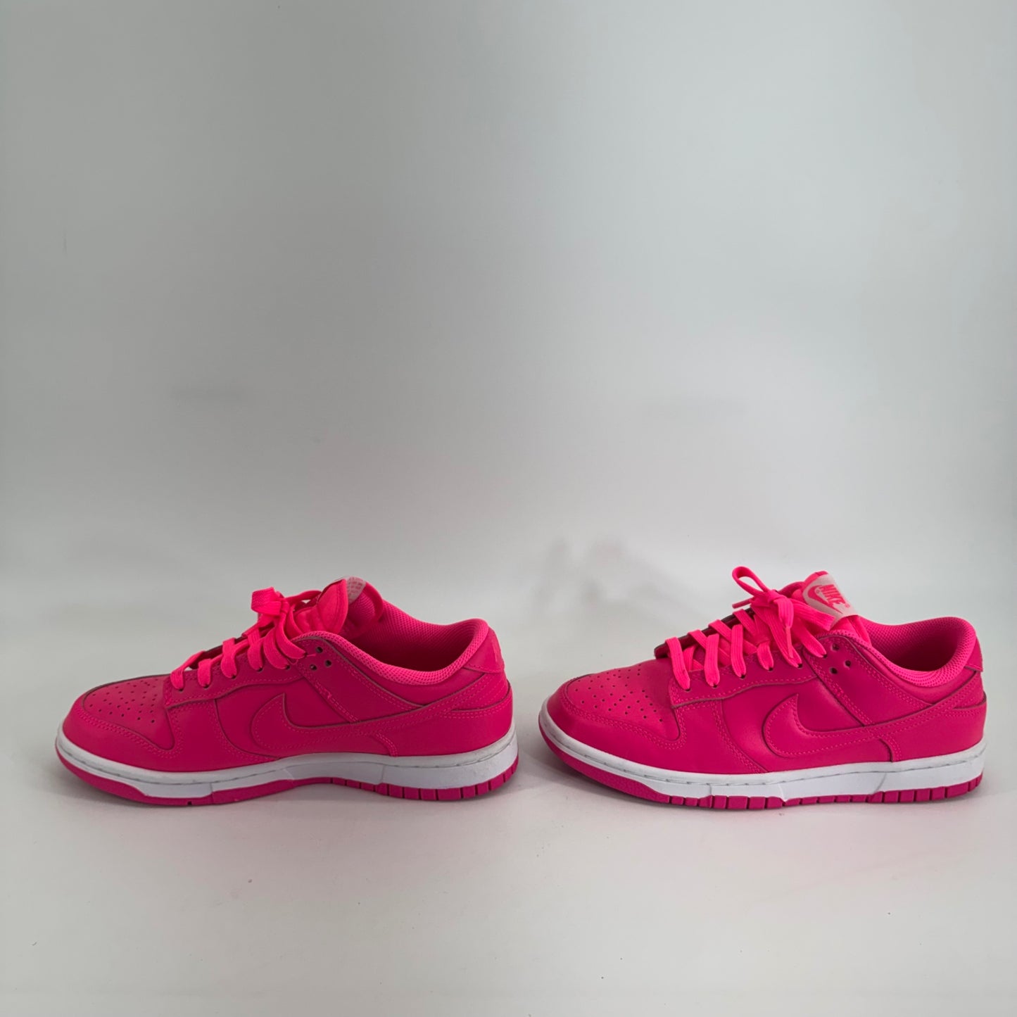 Nike Dunk Low Hyper Pink Women's Sz 8.5