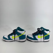 Nike Dunk High Bright Spruce Volt GS Sz 7Y