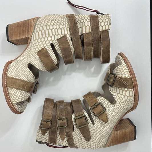 Freebird Bond Gladiator Snakeskin Leather White 10 Women Shoes Heels