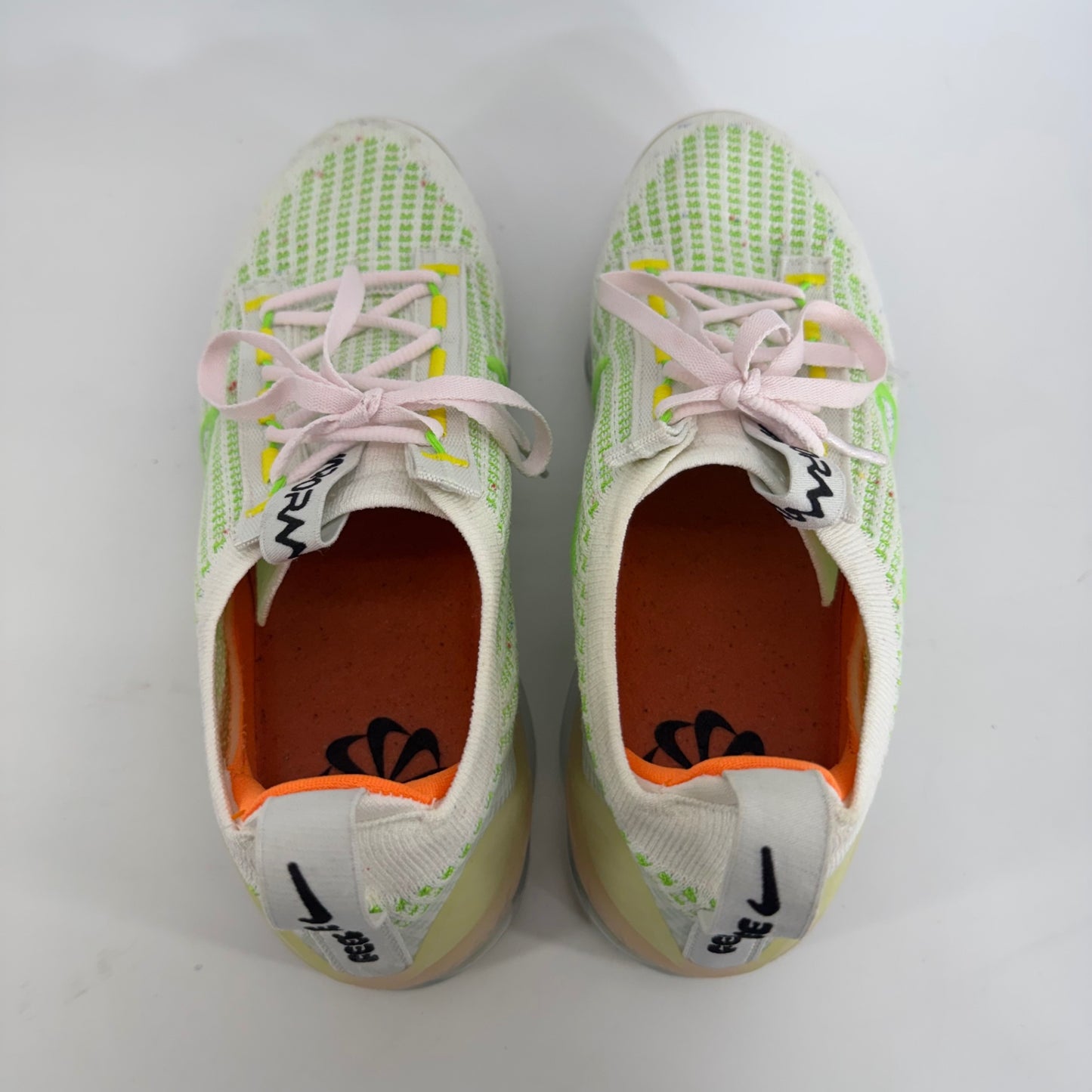 Nike Air Vapormax 2021 Fly Knit Feel Love Sz 8.5