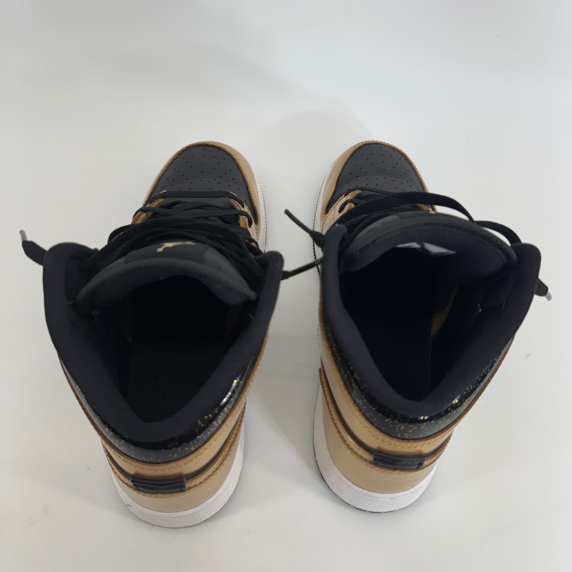 Air Jordan 1 Mid SE Metallic Gold Black Sz 7Y