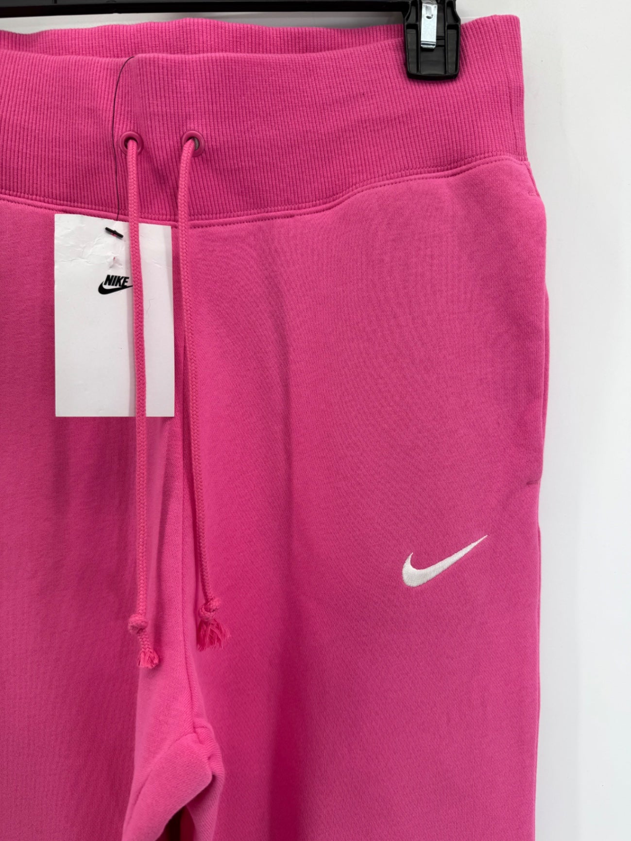 Nike NWT High Waisted Pink Drawstring Joggers