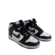Nike Dunk High Sneaker Panda Black and White Sz 8