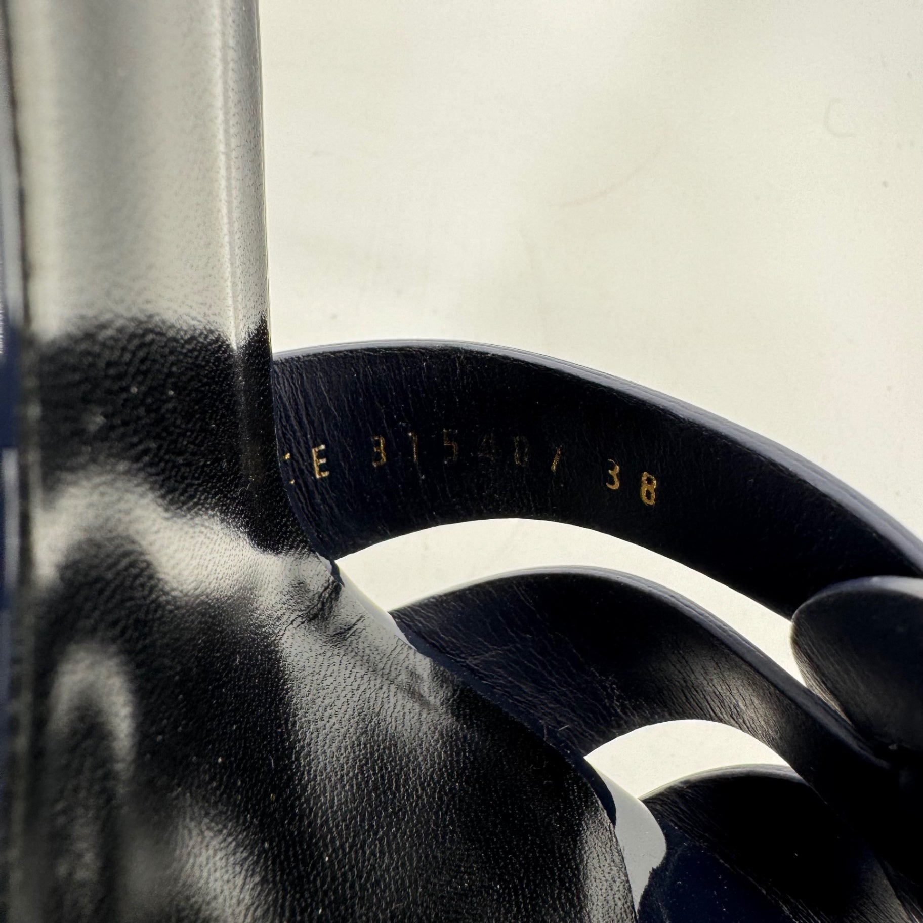 YSL Yves Saint Laurent Tribute Patent Leather Platform Sandals Navy EU 38 US 8