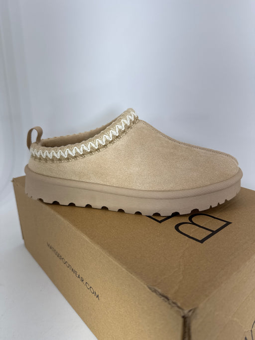 Beach by Matisse Zen Shoes Size 6