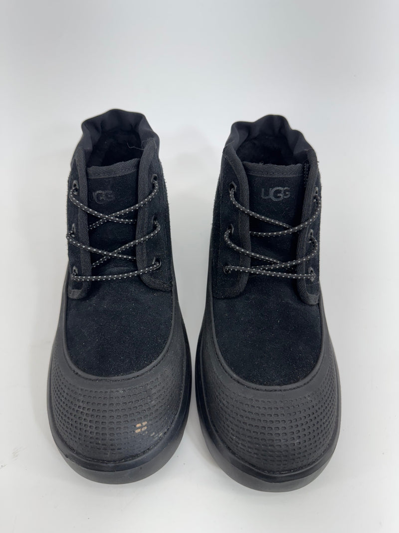 Kids UGG Plush Black Waterproof Suede Short Boots Size 3