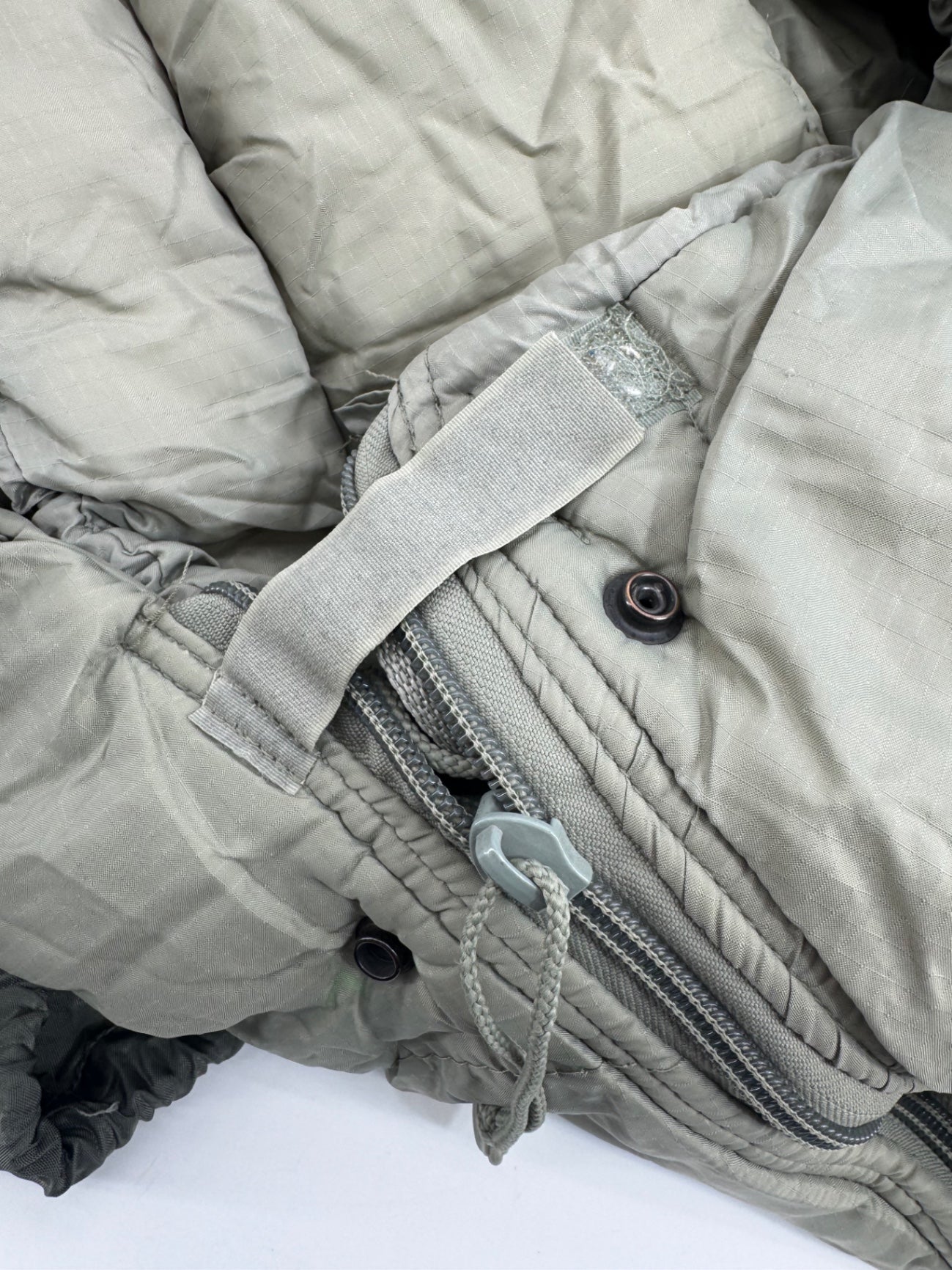 USGI Modular Sleeping Bag System Foliage Green USGI Intermediate Cold