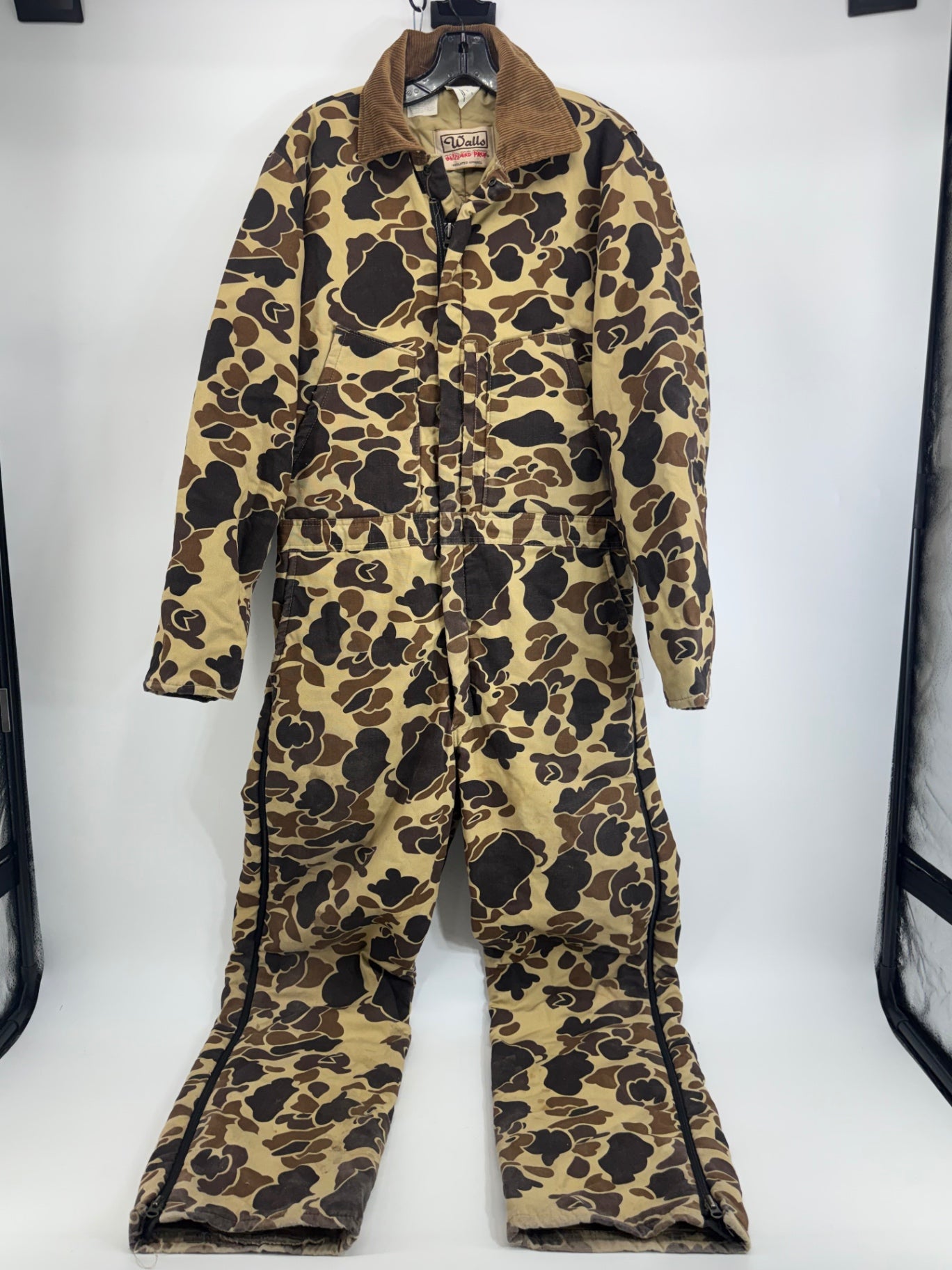 Vintage Walls Duck Camo Jumpsuit Mens Sz Large-Tall