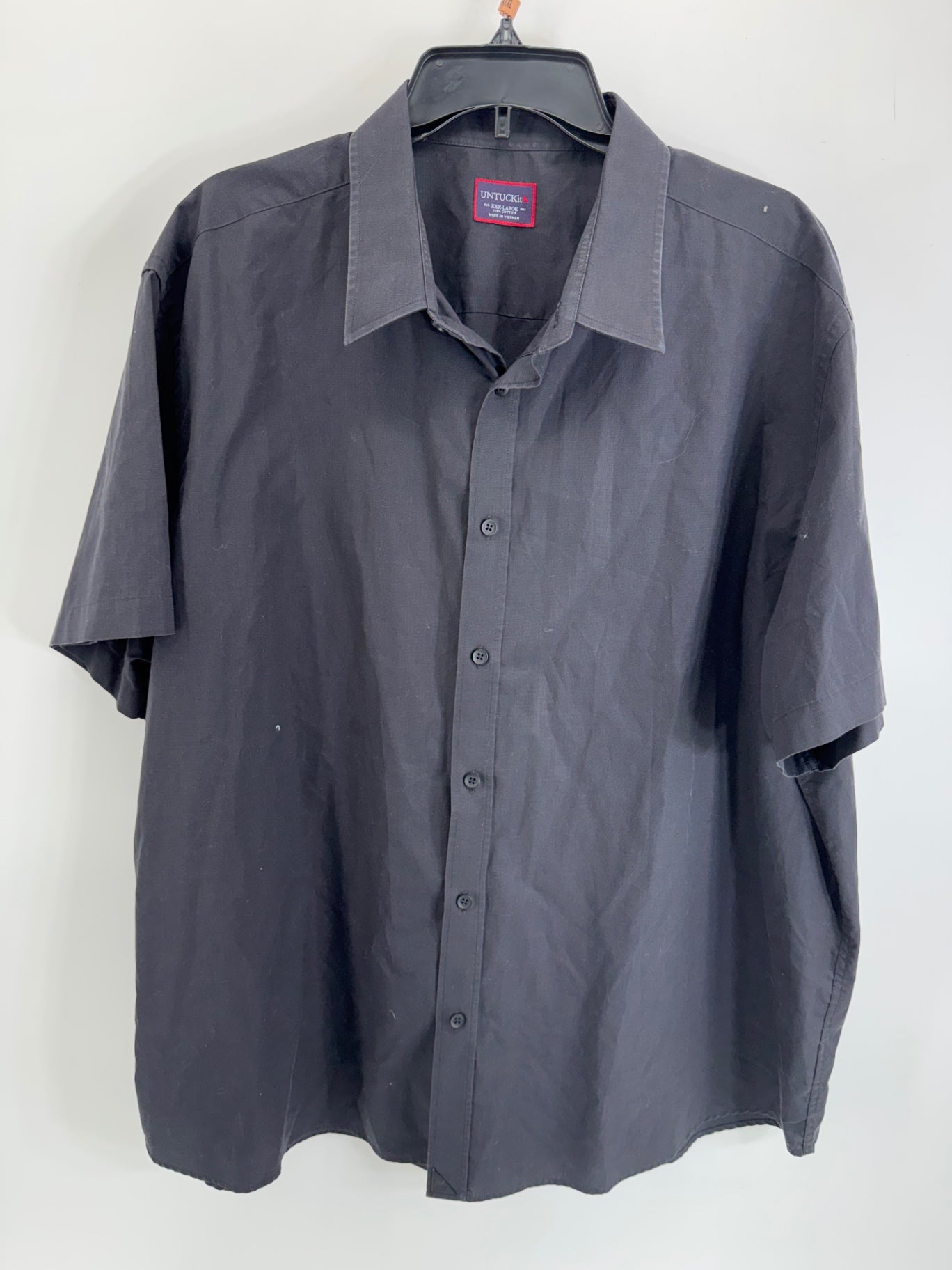 UNTUCKit Black Short Sleeve Button Up