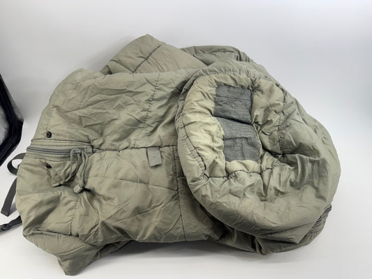 USGI Modular Sleeping Bag System Foliage Green USGI Intermediate Cold