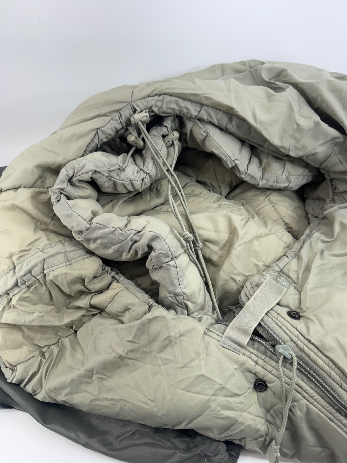 USGI Modular Sleeping Bag System Foliage Green USGI Intermediate Cold