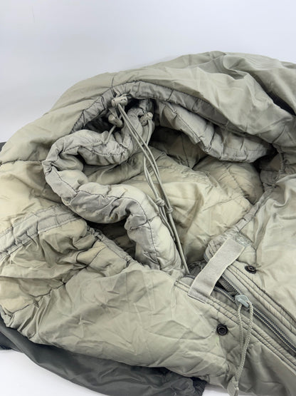 USGI Modular Sleeping Bag System Foliage Green USGI Intermediate Cold