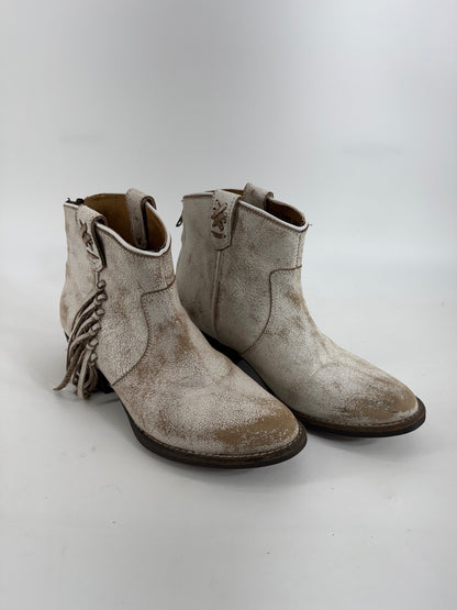Very Volatile White/Brown Distressed Ankle Boots Fringe Size 8