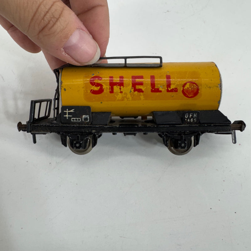 Marklin HO Vintage Shell Tanker Train Car