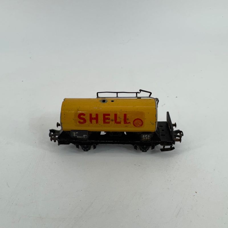 Marklin HO Vintage Shell Tanker Train Car